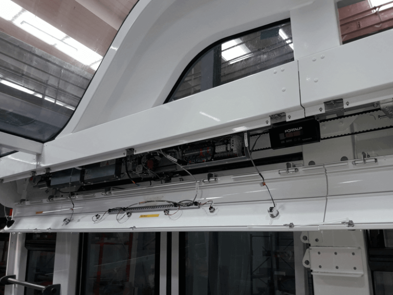 Système embarqués pour porte funiculaire Portalp Railway